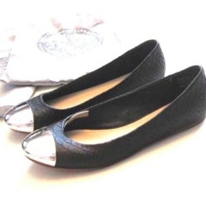 ZIGI girl Black Textured Ballet Flats with Silver Cap Toe